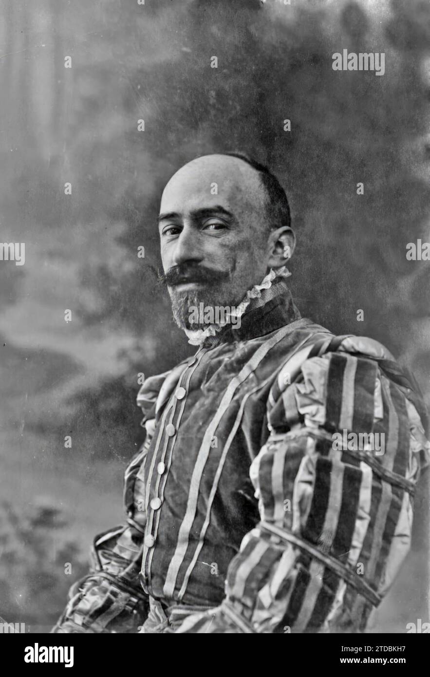 11/13/1911. Jacinto Benavente plays the role of Don Juan Tenorio in the comedy theater of Madrid. Credit: Album / Archivo ABC / Alfonso Sánchez García Alfonso Stock Photo