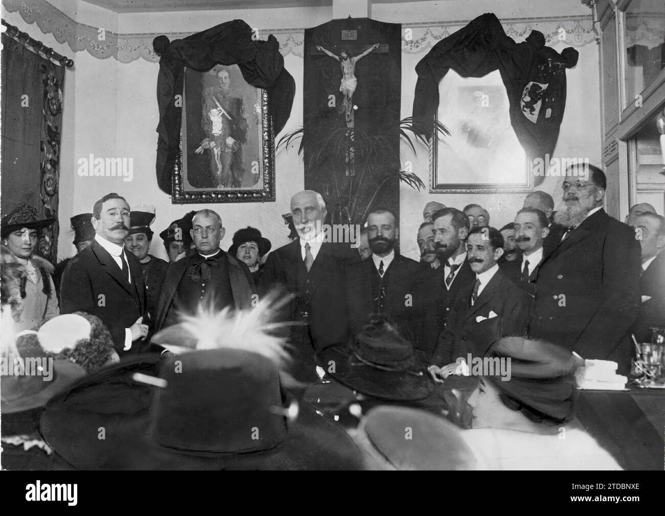 03/31/1917. From the Maurist instructional center of the Congress. Mr. Antonio Maura (X) Presiding over the inauguration of the new registered office and the Medical Specialties office. Credit: Album / Archivo ABC / Portela Stock Photo