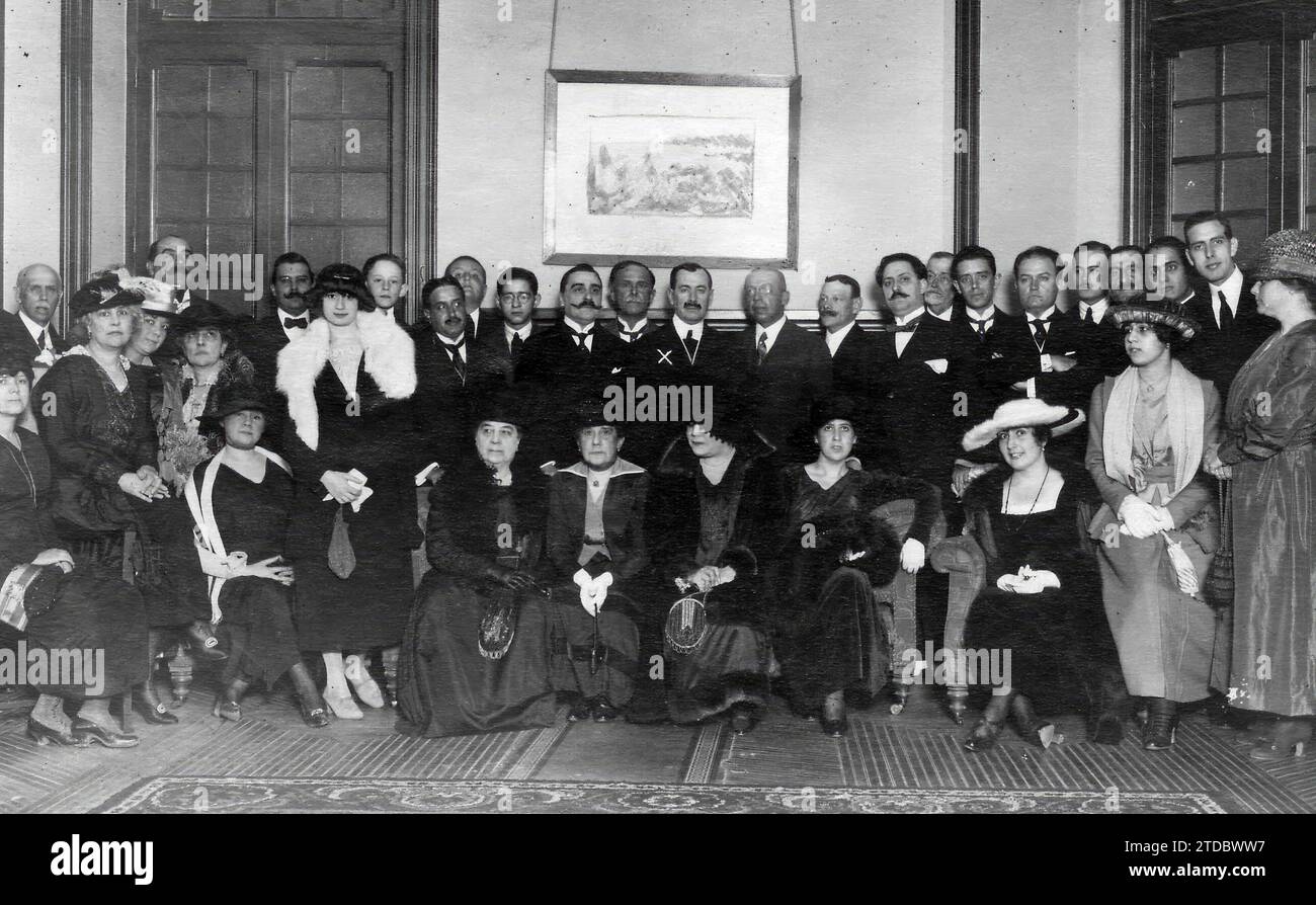 10/09/1918. In the Cuban legation in Madrid. The Minister of the Cuban Republic, Mr. García Kohly (X), at the reception held yesterday. Credit: Album / Archivo ABC / Julio Duque Stock Photo