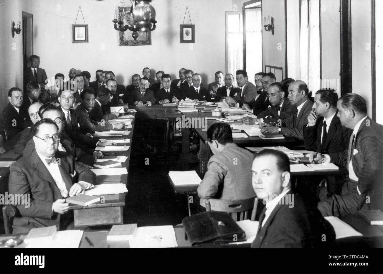 06/30/1931. National Assembly of Football Federations and Representatives: appearance of the room at the Inaugural session. In the Image, Messrs. Plantada, Rosich, Cabot, Suñol, Gutiérrez Alzaga, Muniesa, H. coronado and López García and Mr. Urquijo. Credit: Album / Archivo ABC / Piortiz Stock Photo