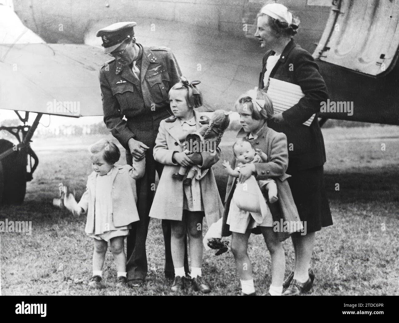 Princesses 1944 hi res stock photography and images Alamy