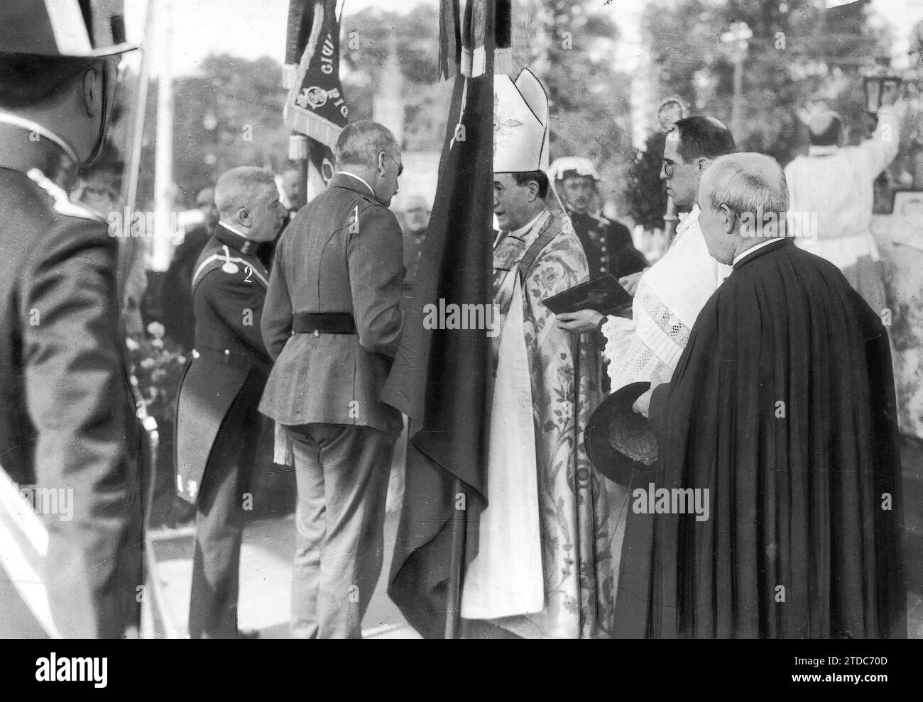 Juan zubia bassecourt hires stock photography and images Alamy