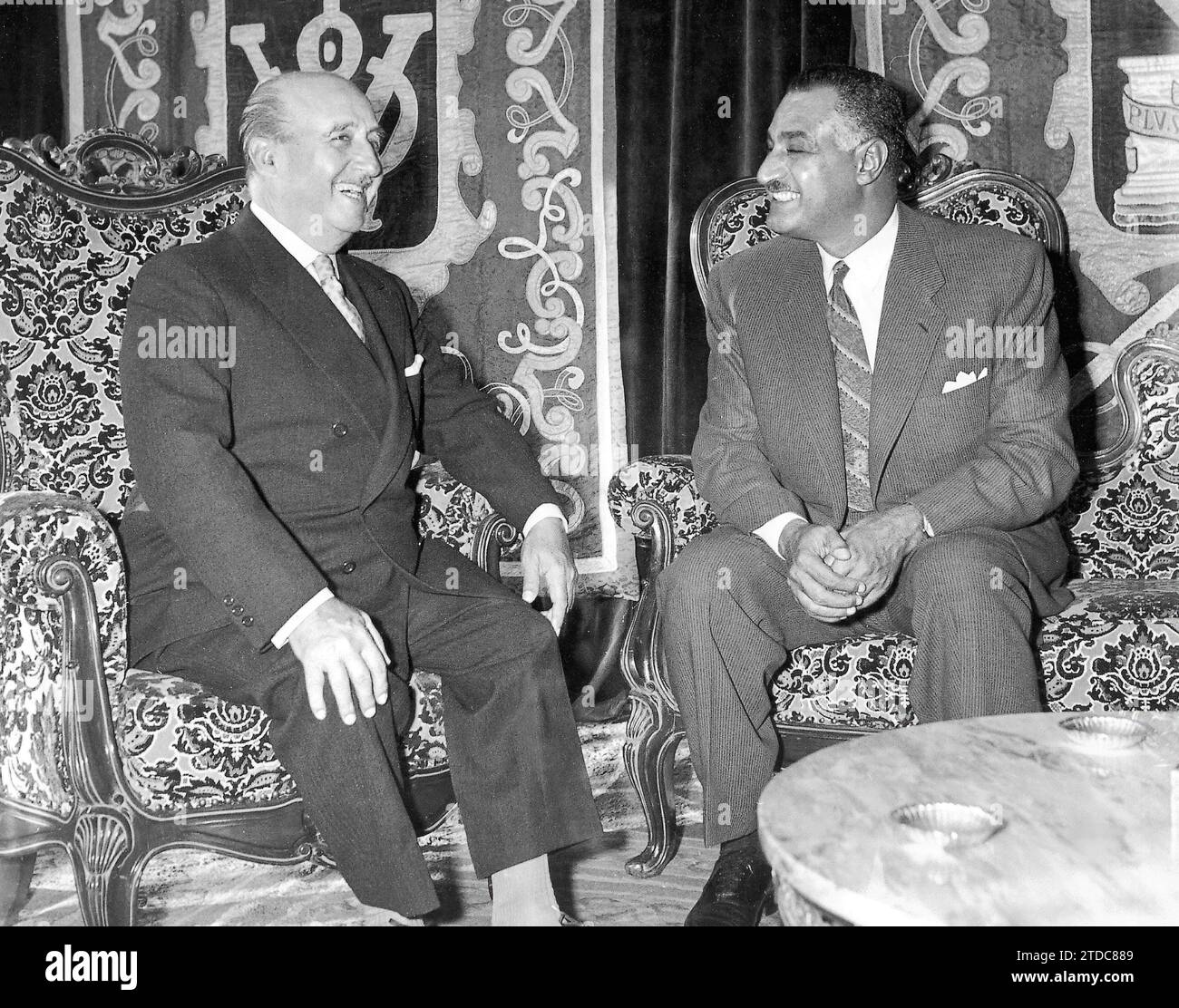 09/02/1960. Francisco Franco and Gamal Abdel Nasser. Credit: Album / Archivo ABC / Manuel Sanz Bermejo Stock Photo