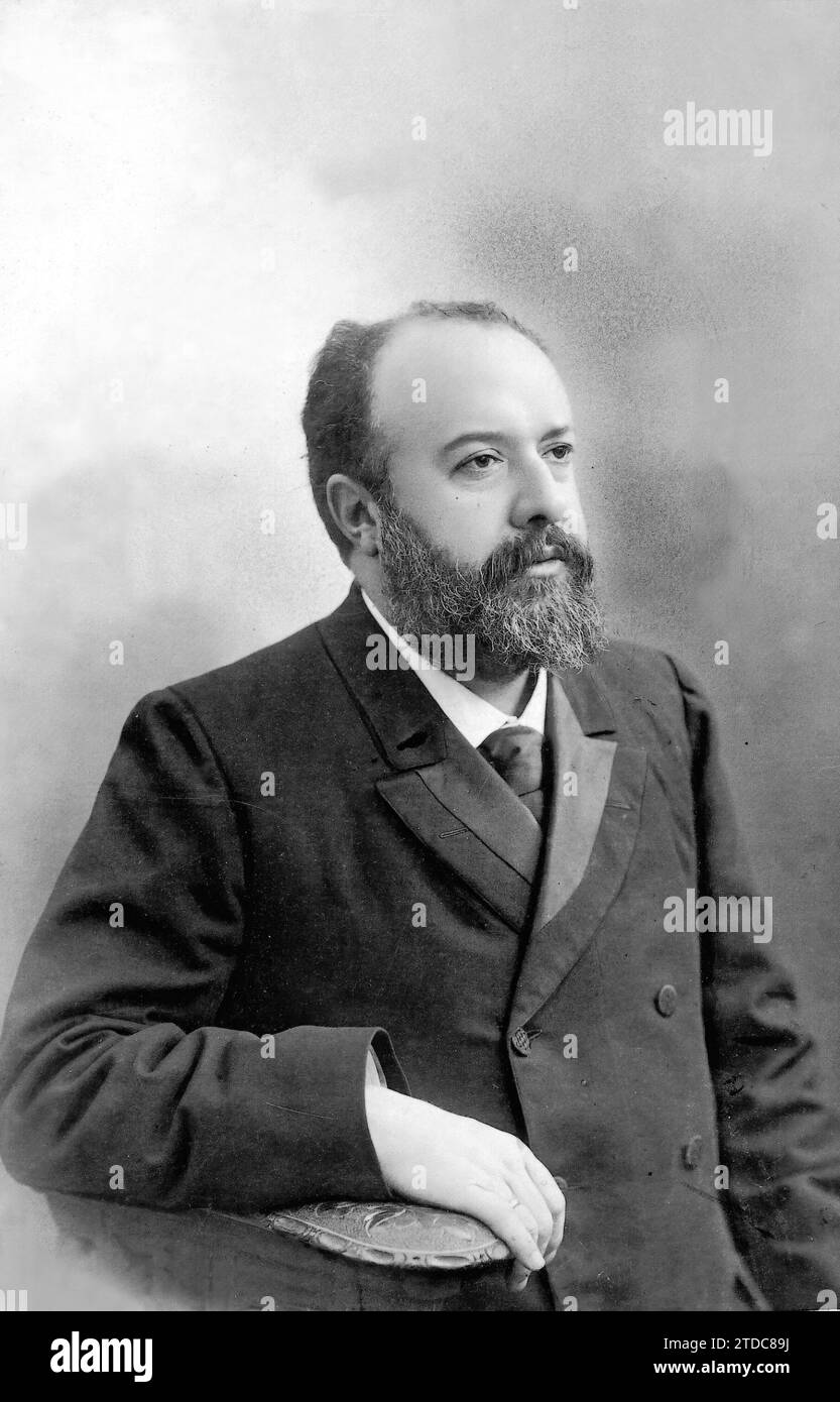 12/31/1899. Portrait of Jose Ortega Munilla. Credit: Album / Archivo ABC Stock Photo