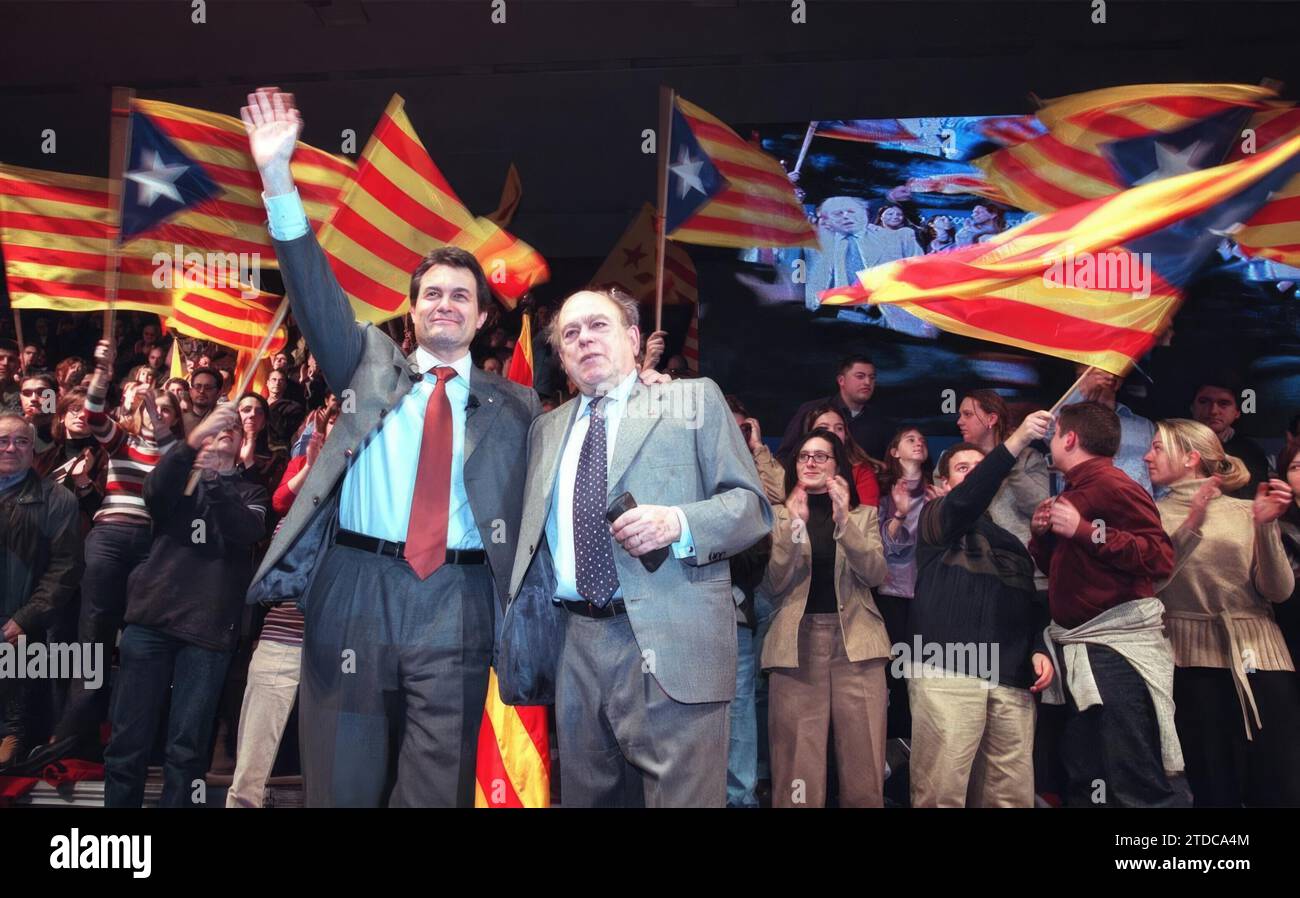 09/23/2002. Artur mas and Jordi Pujol. Credit: Album / Archivo ABC Stock Photo