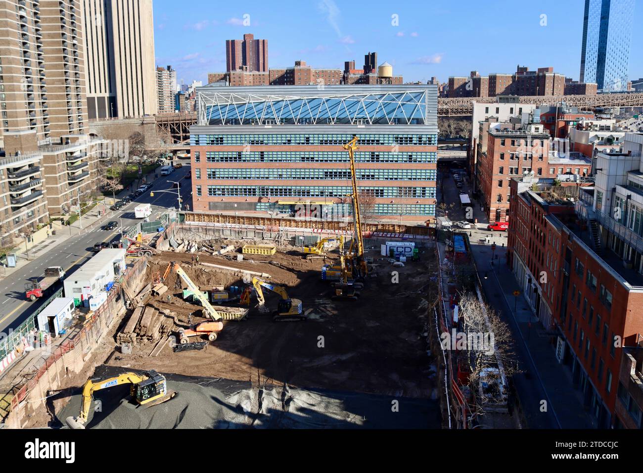 New construction between Pearl street, Water street, Peck Slip and Beekman street at South Street Seaport area in lower Manhattan, New York Stock Photo