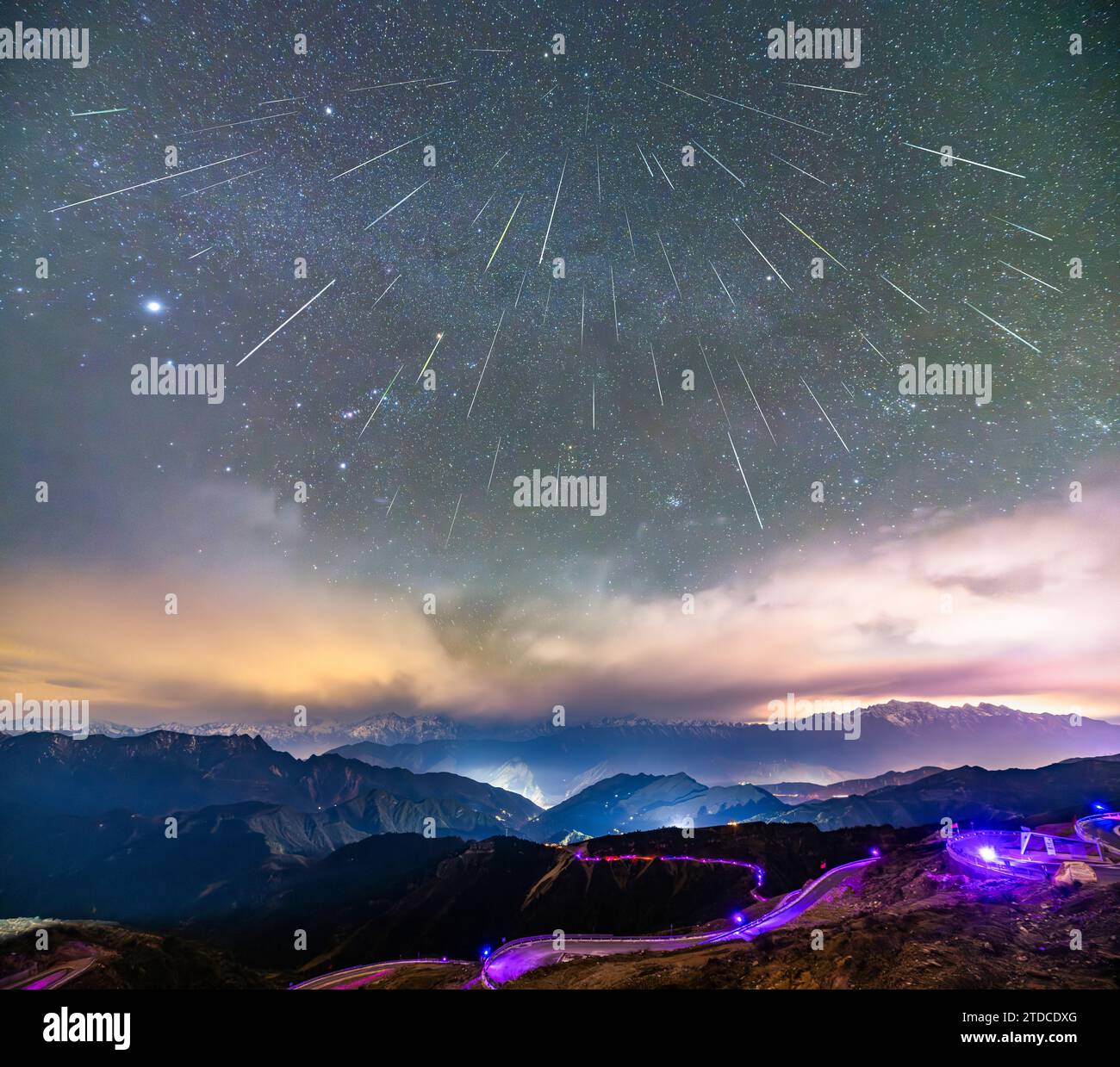 YA'AN, CHINA - DECEMBER 14, 2023 - The Geminid meteor shower is seen at the top of Niubei Mountain in Ya 'an, Sichuan Province, China, Dec 14, 2023. Stock Photo
