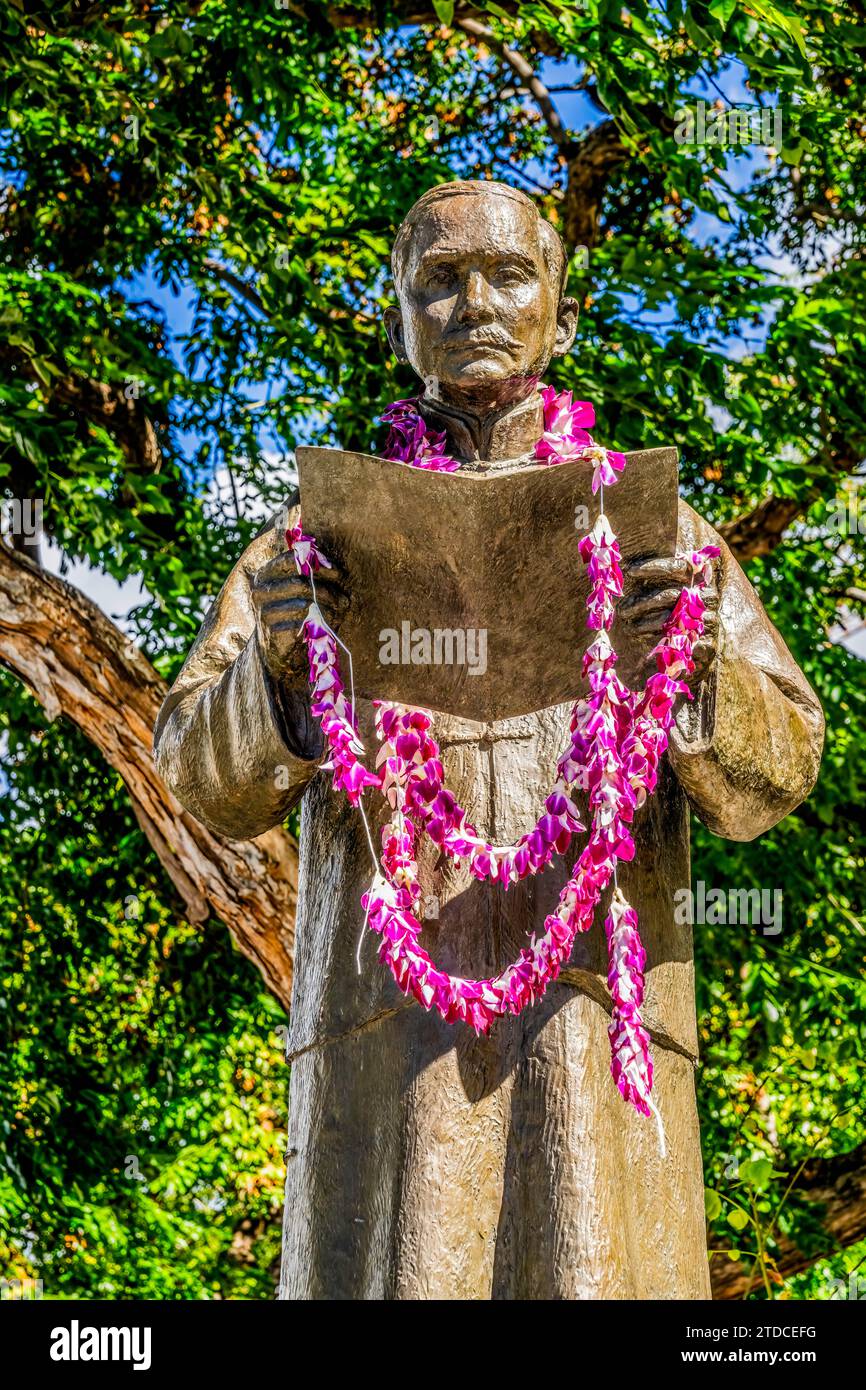 Dr. Sun Yat Sen Statue Chinatown Honolulu Oahu Hawaii. Dr. Sun Father Modern China spent seven years in Hawaii as a young boy. Statue dedicated in 200 Stock Photo