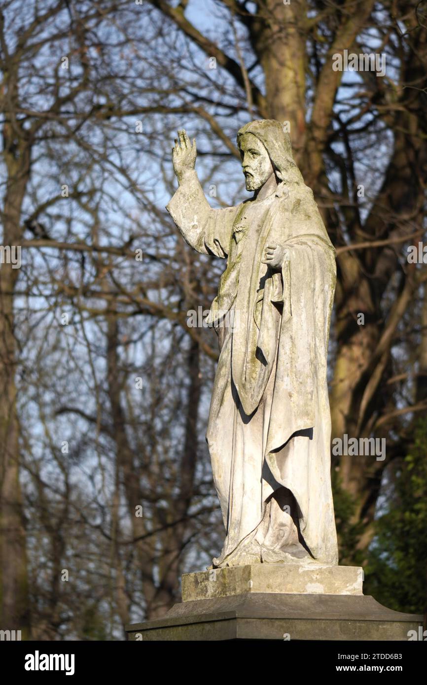 Poland, Warsaw: Sculpture at the Powazki Cemetery, the oldest and most famous cemetery in the country. Stock Photo