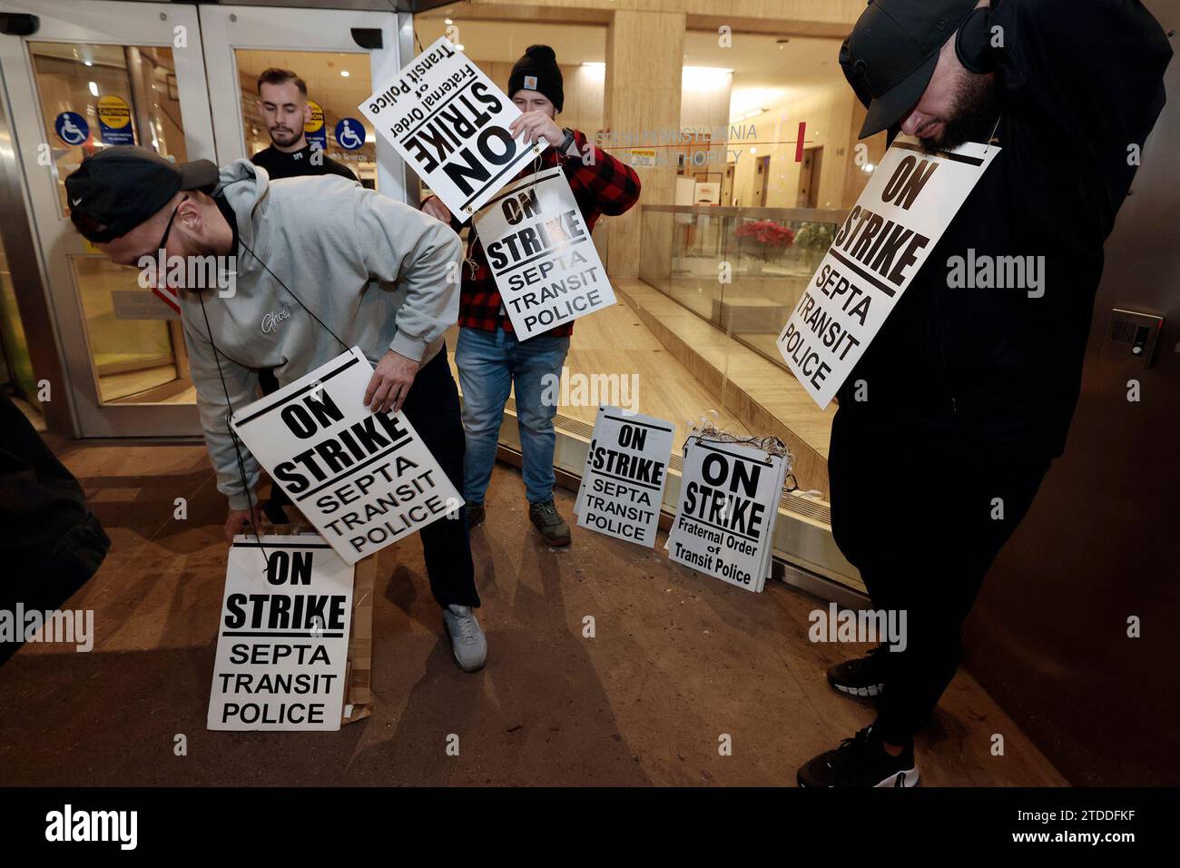 SEPTA transit police prepare to picket in front of SEPTA headquarters ...