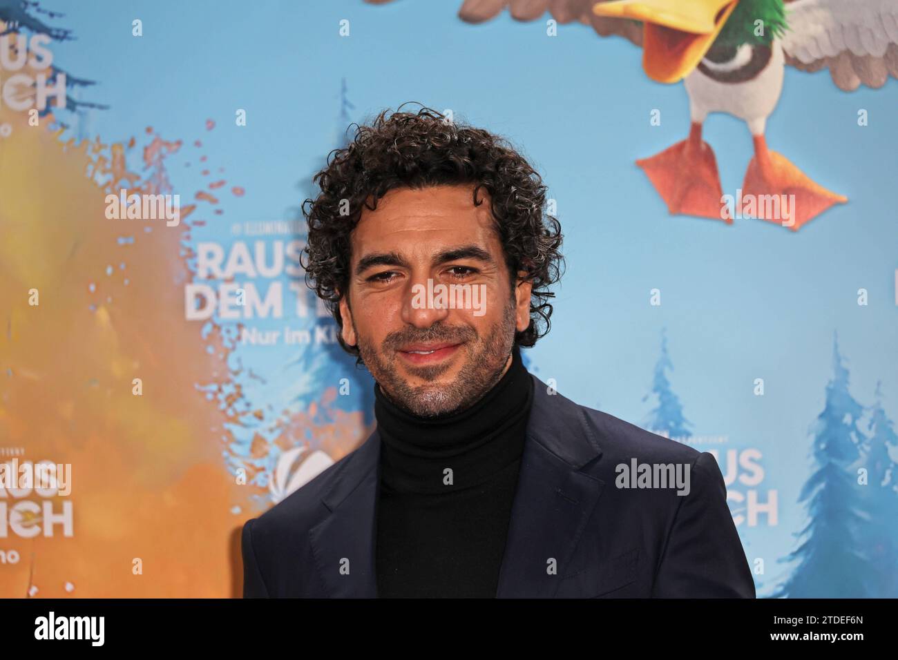 Elyas M Barek waehrend der DeutschlandFilmpremiere Raus aus dem Teich