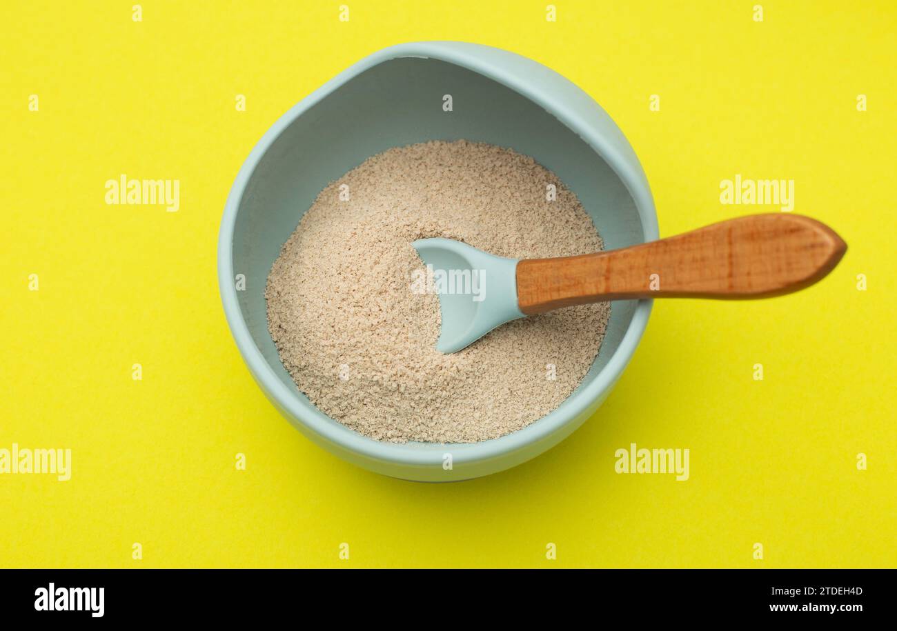 The first buckwheat dairyfree porridge in a blue children