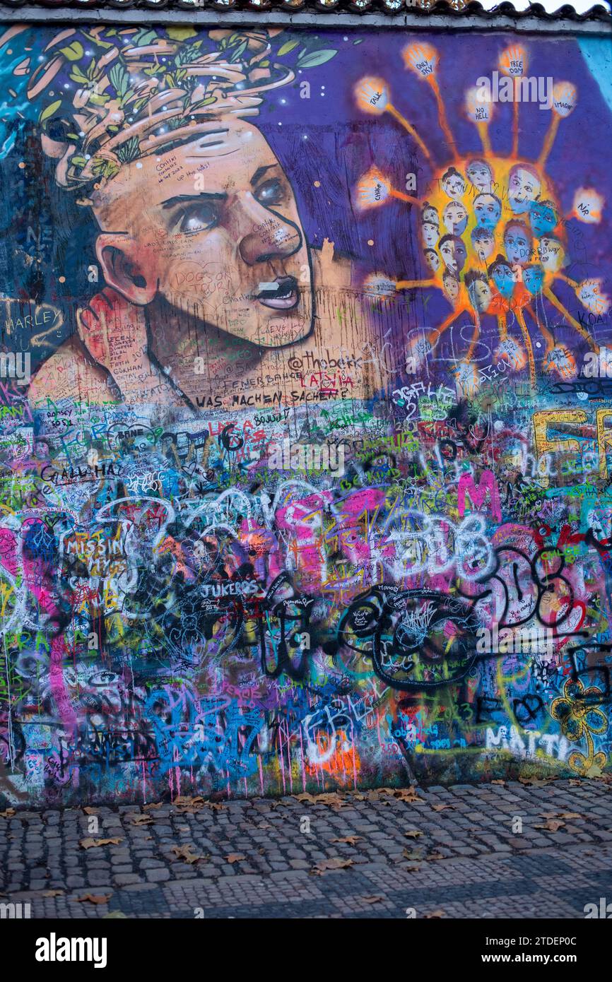 John Lennon Wall Prague Stock Photo Alamy