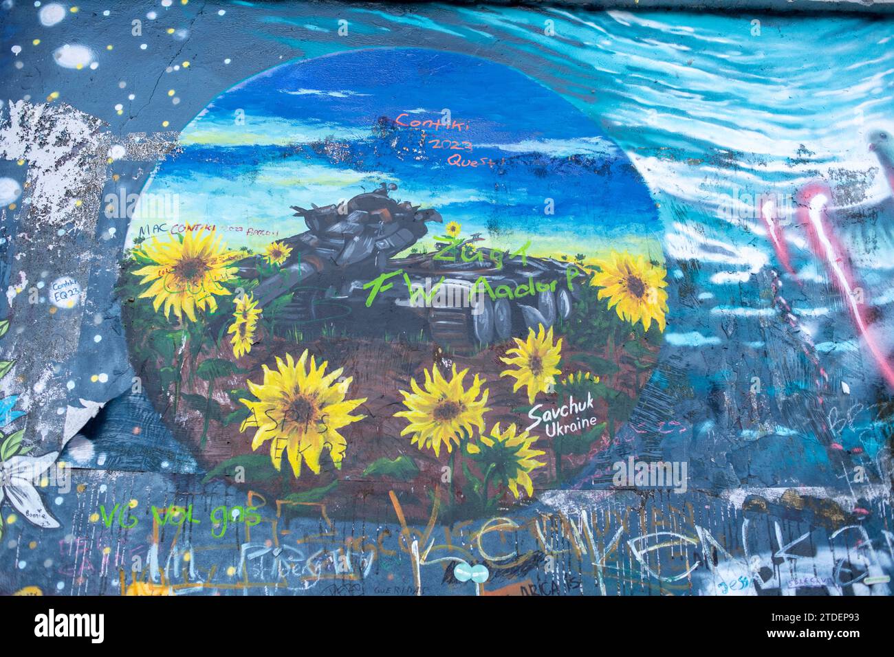 John Lennon Wall Prague Stock Photo Alamy