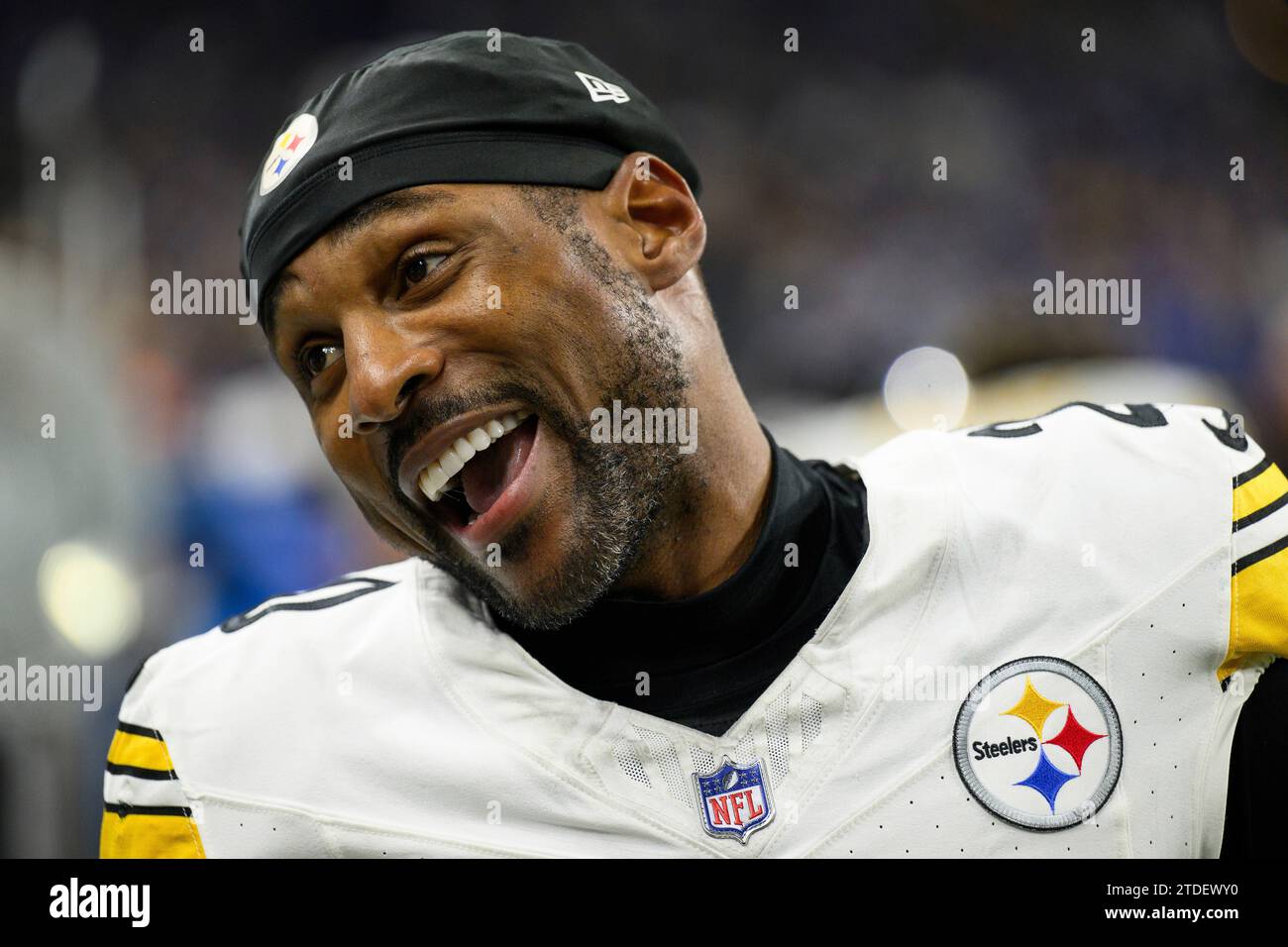 Pittsburgh Steelers Cornerback Patrick Peterson (20) On The Sidelines ...