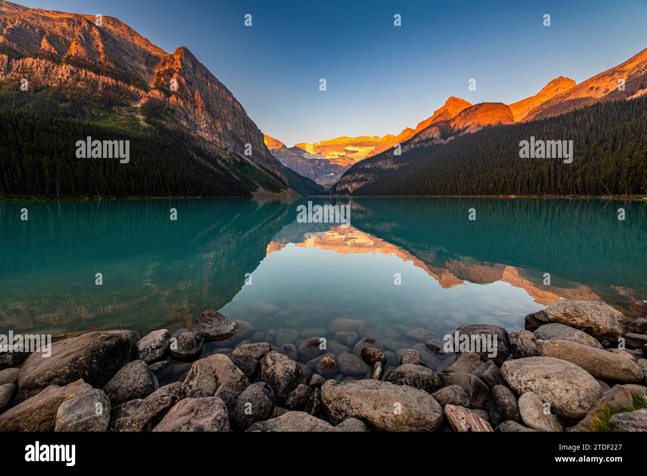 Sunrise at Lake Louise, Banff National Park, UNESCO World Heritage Site, Alberta, Rocky Mountains, Canada, North America Stock Photo