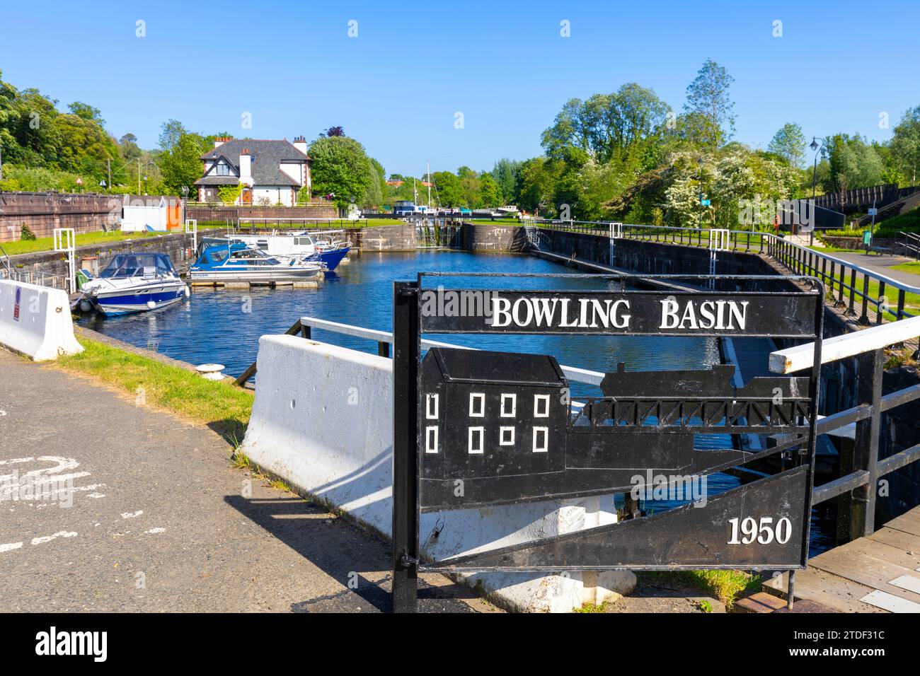 Bowling harbour, Upper Basin, Forth and Clyde Canal, Bowling, West Dunbartonshire, Scotland, United Kingdom, Europe Stock Photo