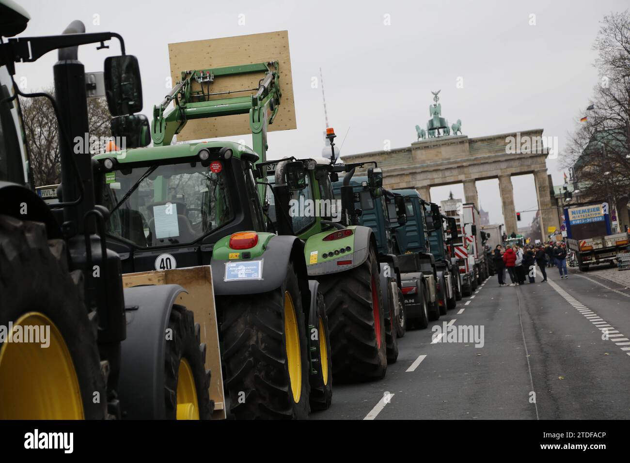 Traktorendemo der Landwirte gegen die Subventionskürzungen am 18.12.