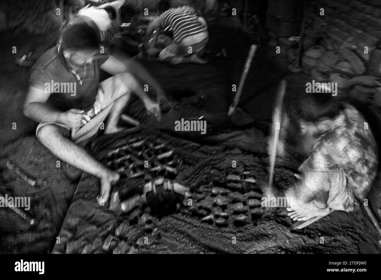 Daily lifestyle of dockyard people of Bangladesh. This image was captured from Dhaka, Bangladesh on July 30, 2022. Stock Photo