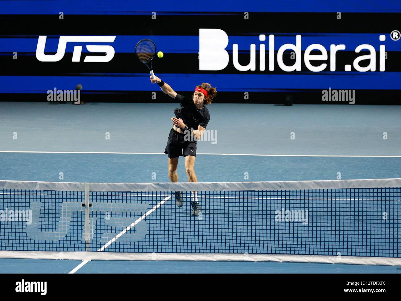 ExCel Centre, Newham, London, UK. 17th Dec, 2023. Ultimate Tennis Showdown Grand Final Day 3; Andrey Rublev (Rublo) plays a forehand against Holger Rune (The Viking) Credit: Action Plus Sports/Alamy Live News Stock Photo