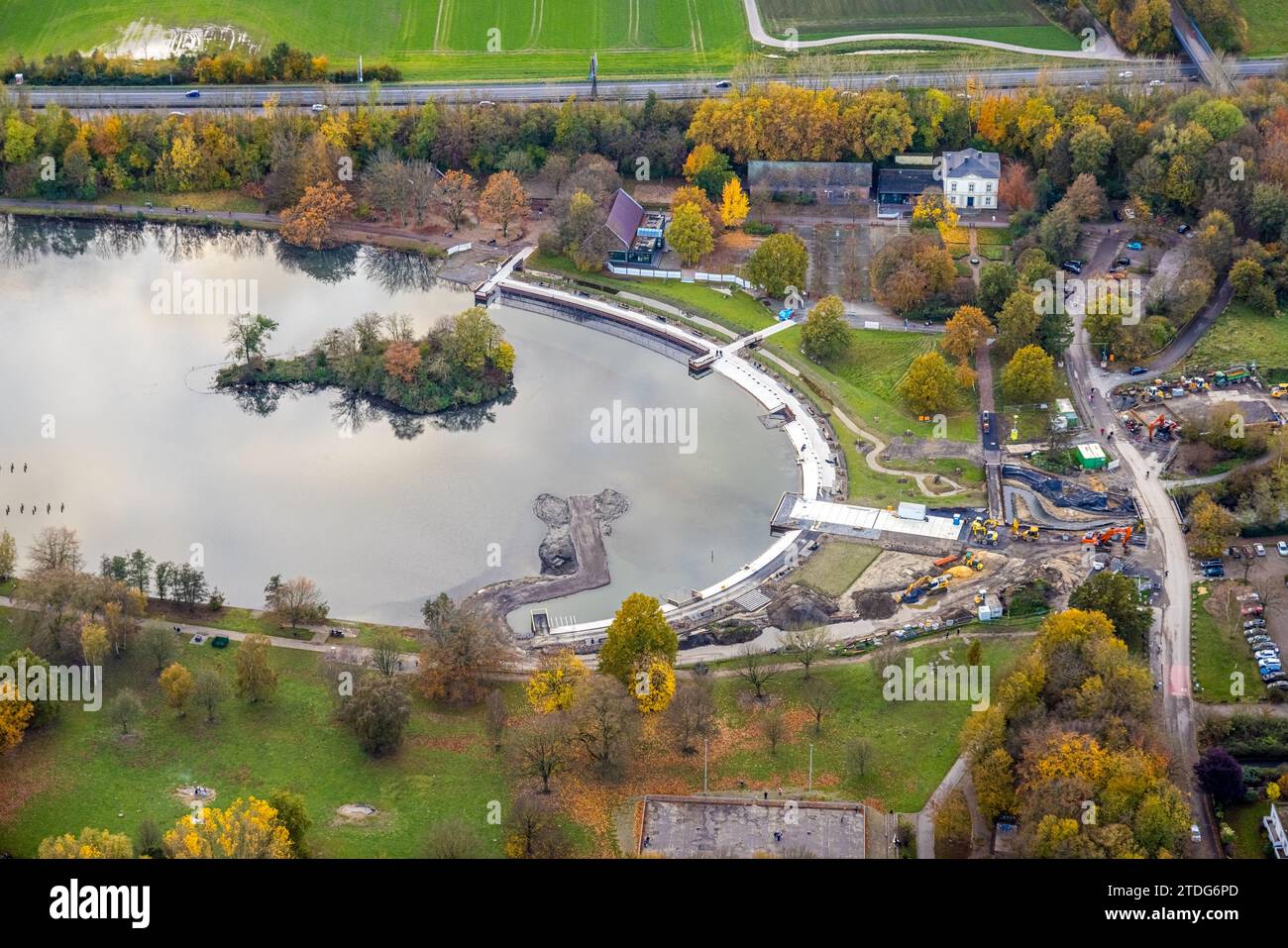 Aerial view, Ümminger See recreation area, construction site with construction measures for flood protection and renaturation Harpener Bach, bird prot Stock Photo