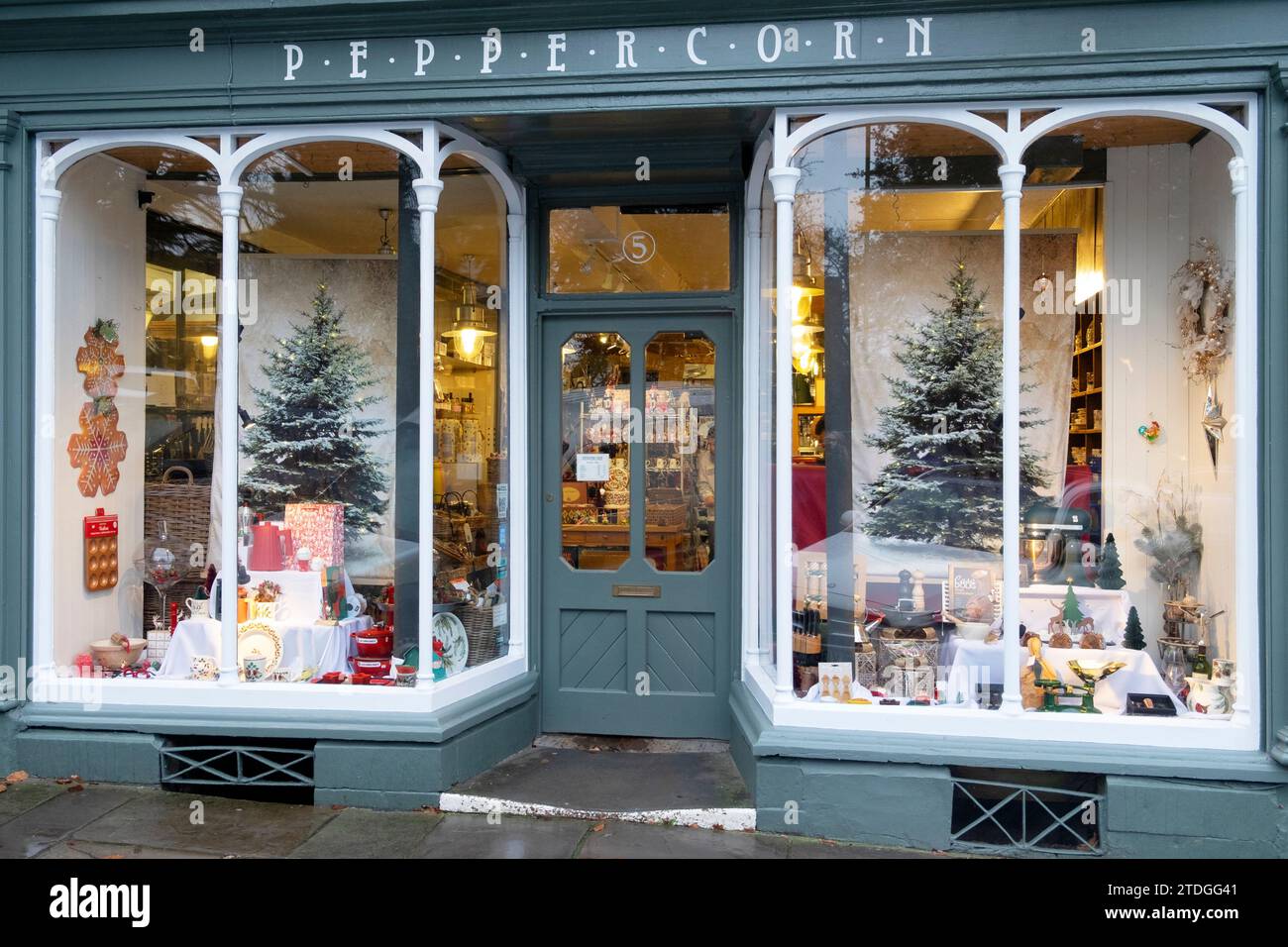 Llandeilo Peppercorn Cookware Specialist shop Christmas decorations in