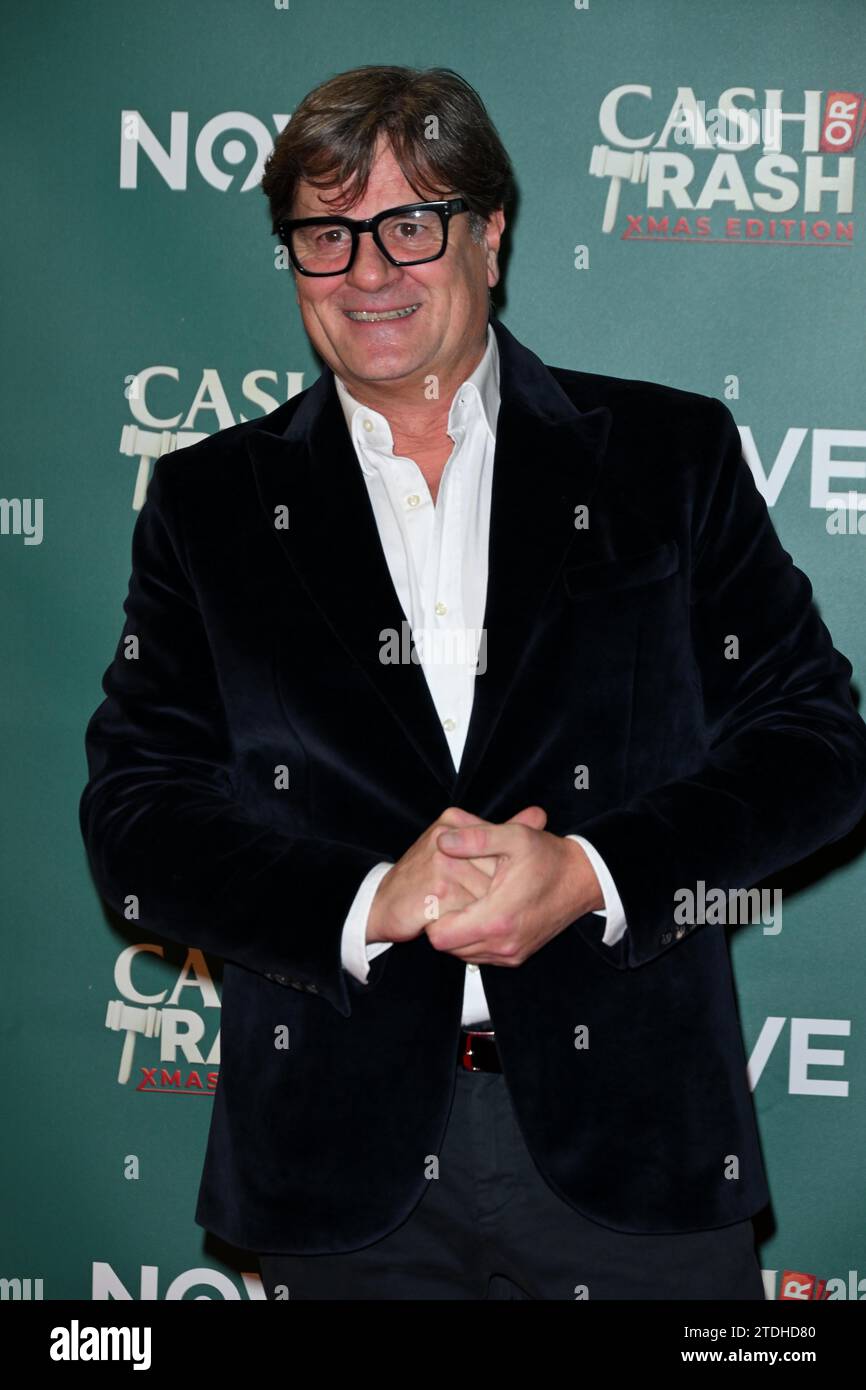 Milan, Italy. 18th Dec, 2023. Milan, Photocall TV broadcast Cash or Trash, Christmas Edition