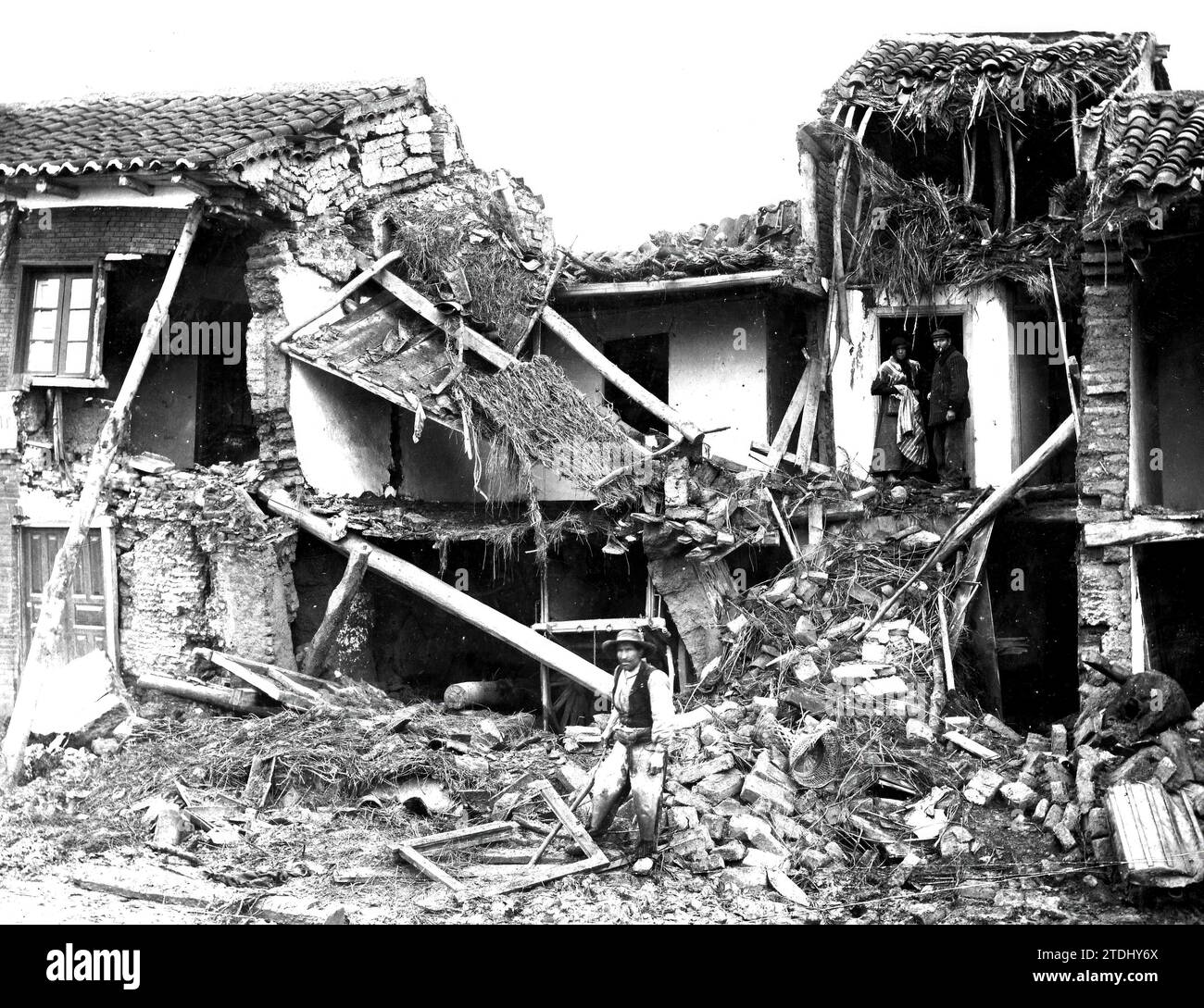 12/31/1909. Another town in Zamora, Abrareces de Tera, Destroyed by Floods. Credit: Album / Archivo ABC / León e Hijo Stock Photo