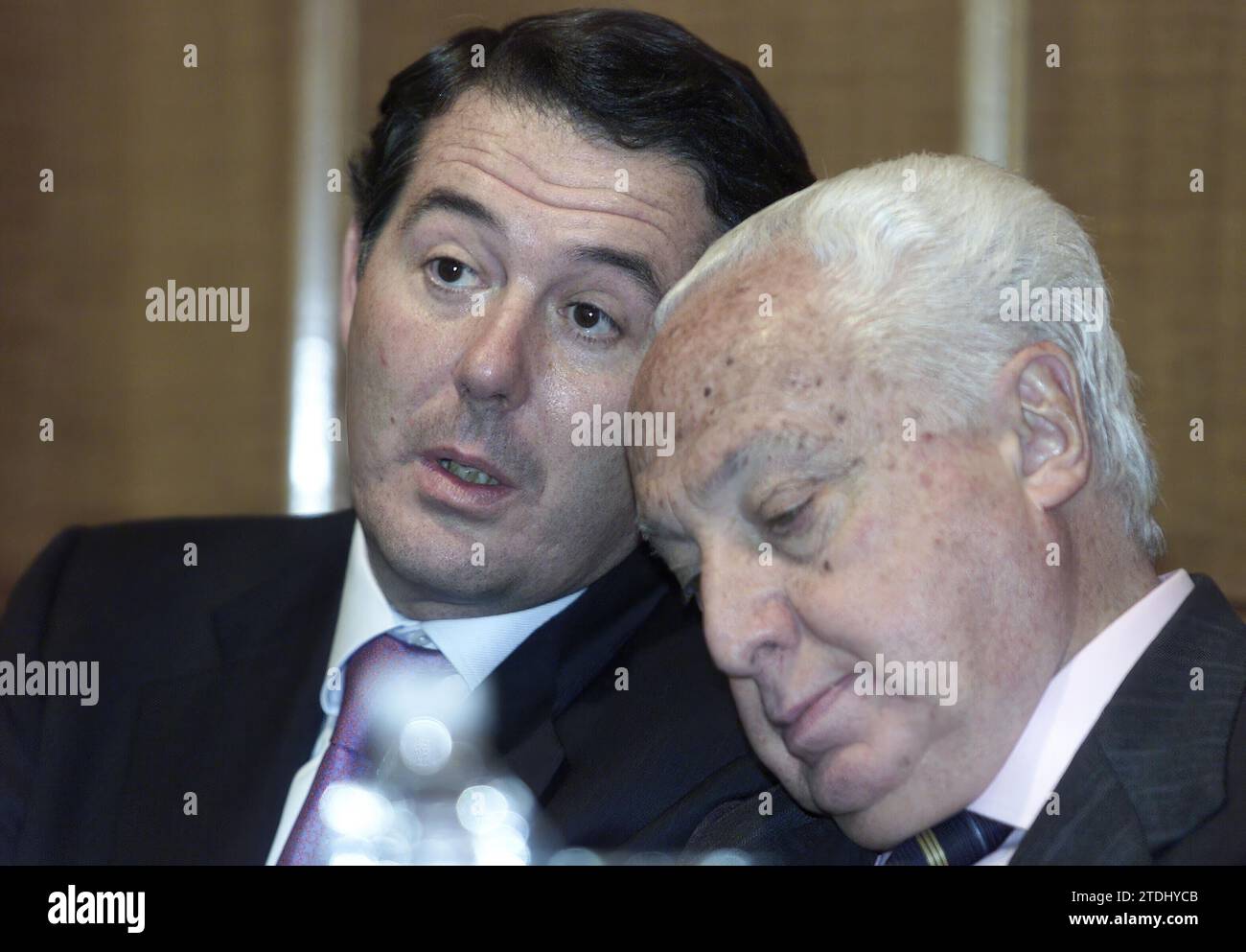 Madrid, 02-11-2004 delivery by the Minister of Justice JM Michavilla of the great cross of Saint Raimundo de Peñafort to Exmos Carlos Carnicer -Juan Carlos Estévez -Juan Bolas and Fernando Méndez photo Jaime García. Credit: Album / Archivo ABC / Jaime García Stock Photo