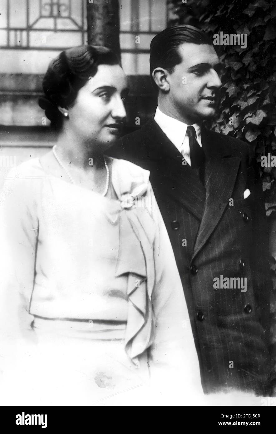 03/22/1935. Don Juan de Borbon and his future wife. In the photo we see the infant Don Juan de Borbón with the Princess Doña María de las Mercedes, with whom he would marry. Credit: Album / Archivo ABC / Fotofiel Stock Photo