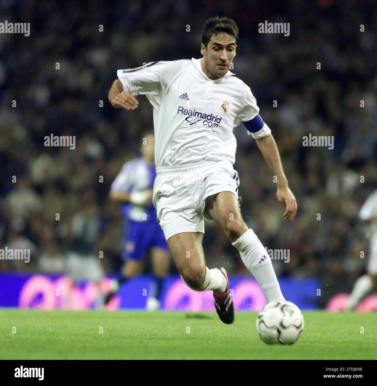 09/28/2001. Raul González Blanco. Real Madrid. Soccer player. Ignacio Gil....Archdc. Credit: Album / Archivo ABC / Ignacio Gil Stock Photo