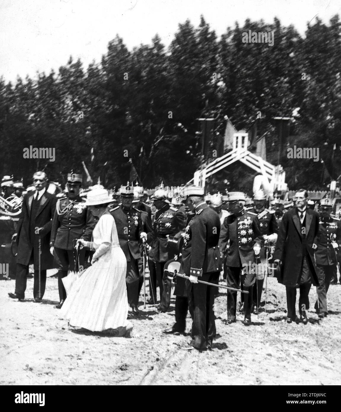 05/28/1920. Madrid. A first Stone. HM Queen Victoria Eugenia, Heading to lay the first stone for an Engineer barracks that will be built on Moret Street. Credit: Album / Archivo ABC / Julio Duque Stock Photo