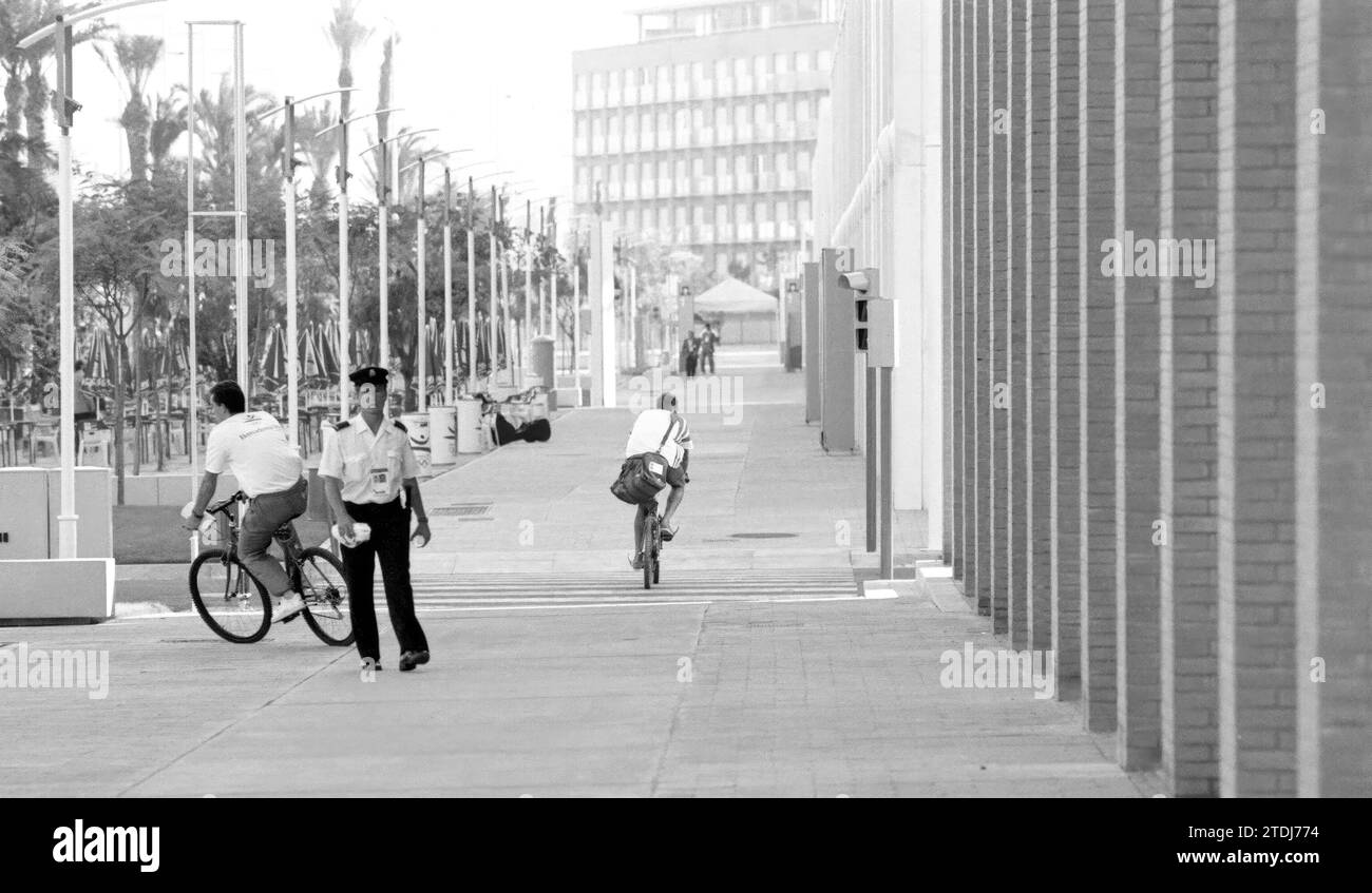 07/14/1992. Barcelona 15..7..92...Olympic Games Barcelona 92...Olympic Village. Credit: Album / Archivo ABC / Jordi Romeu Stock Photo