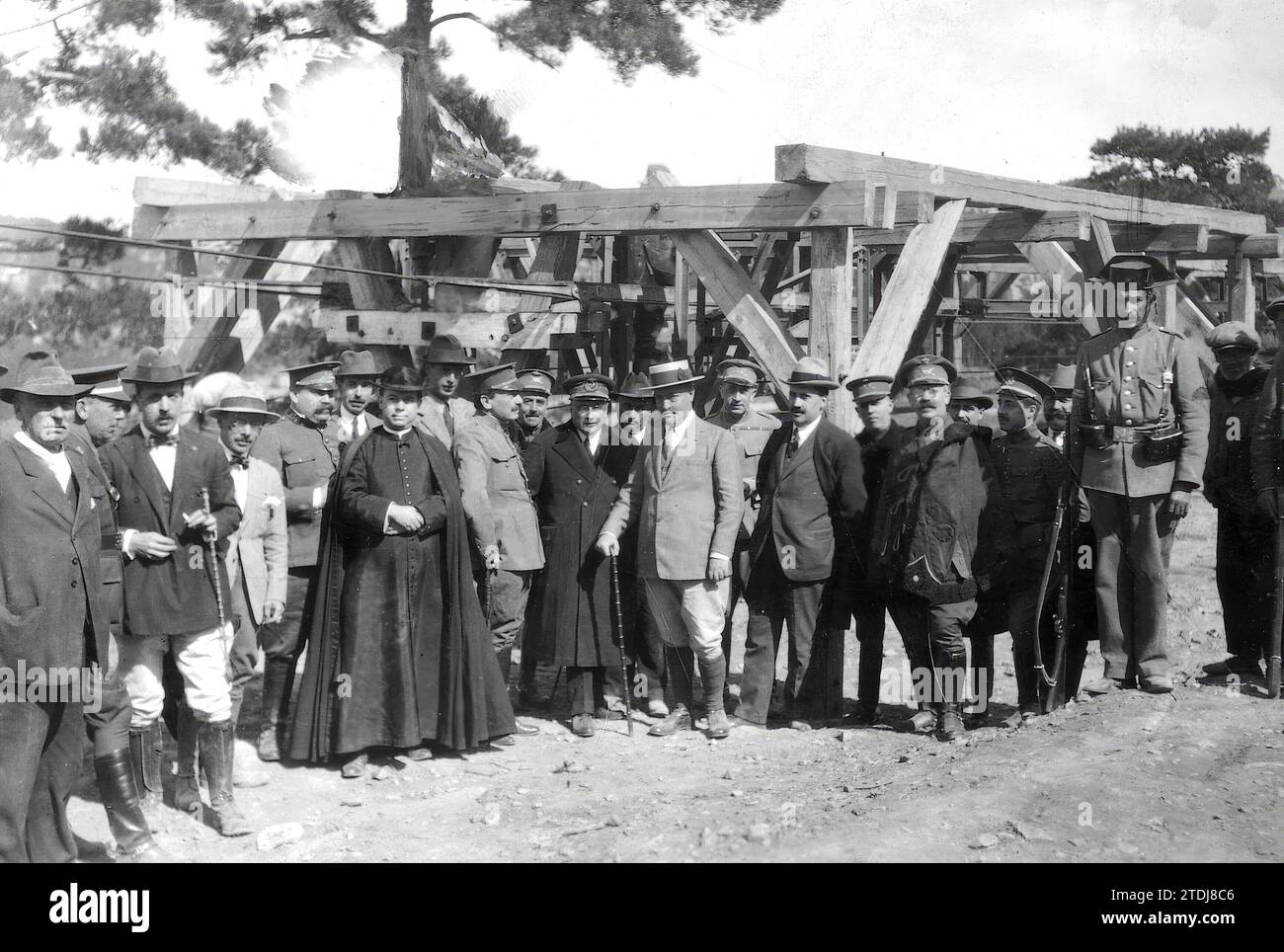 11/04/1923. Cuenca - inauguration of the aerial cable for the transportation of wood, the work of engineer Mr. Torner - photo Campos. Credit: Album / Archivo ABC / Campos Stock Photo