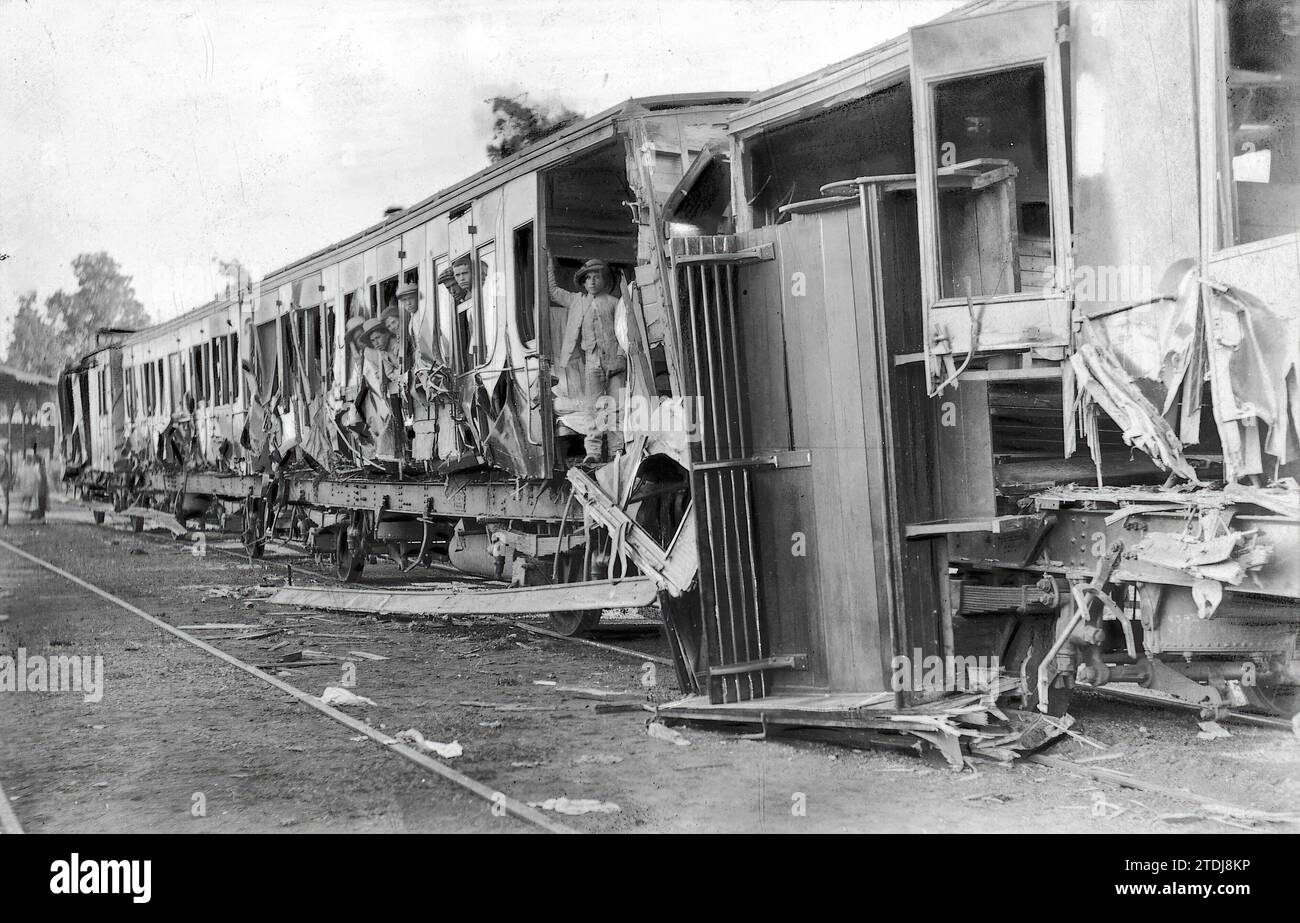 09/30/1921. Lebrija. Train Crash, the state in which the carriages of ...