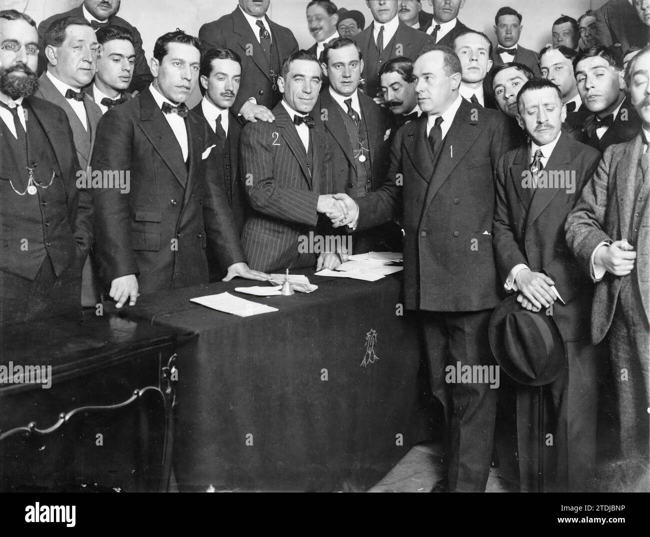 03/01/1915. In the Bullfighters association. The businessman from the