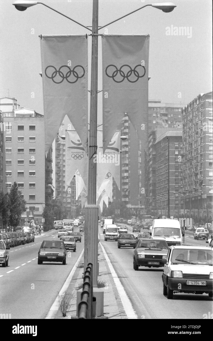 07/21/1992. Barcelona 22..7..92...Olympic Games Barcelona 92...Flags in the Streets...Photo Jordi Romeu...Archdc. Credit: Album / Archivo ABC / Jordi Romeu Stock Photo