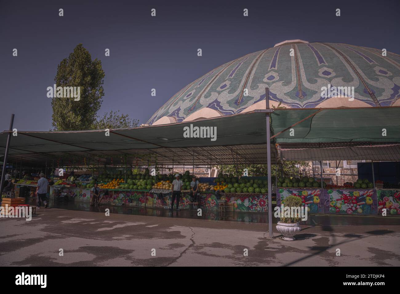 JUNE 20, 2023. TASHKENT, UZBEKISTAN: Tashkent Chorsu bazaar or Eski