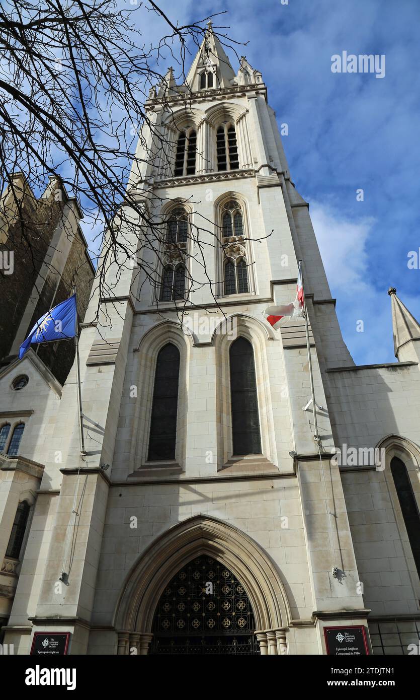 The tower of American Cathedral vertical - Paris Stock Photo