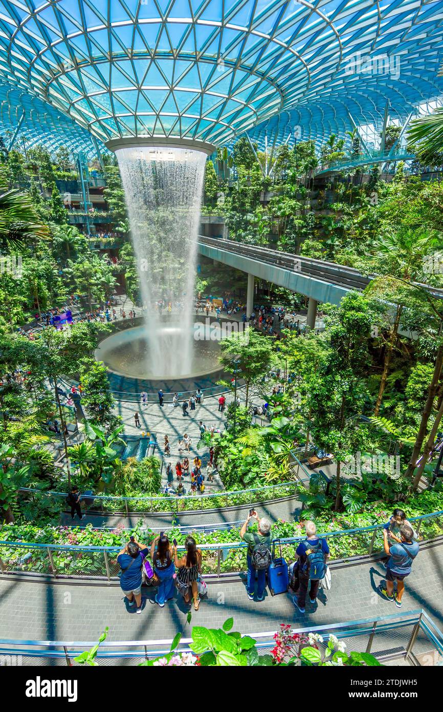 The 'Rain Vortex' waterfall inside the Changi Jewel entertainment and ...