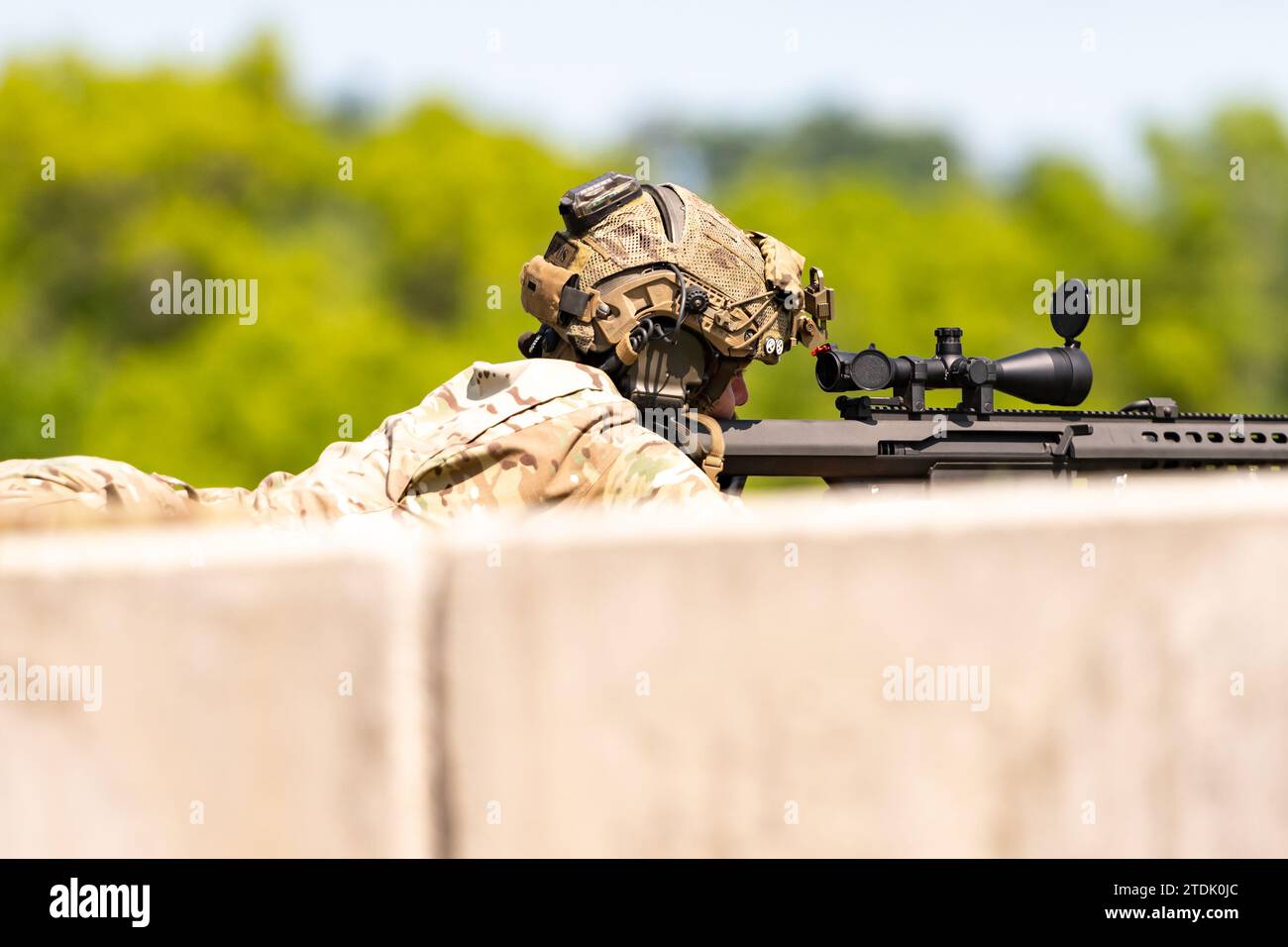 50 caliber rifle hi-res stock photography and images - Alamy