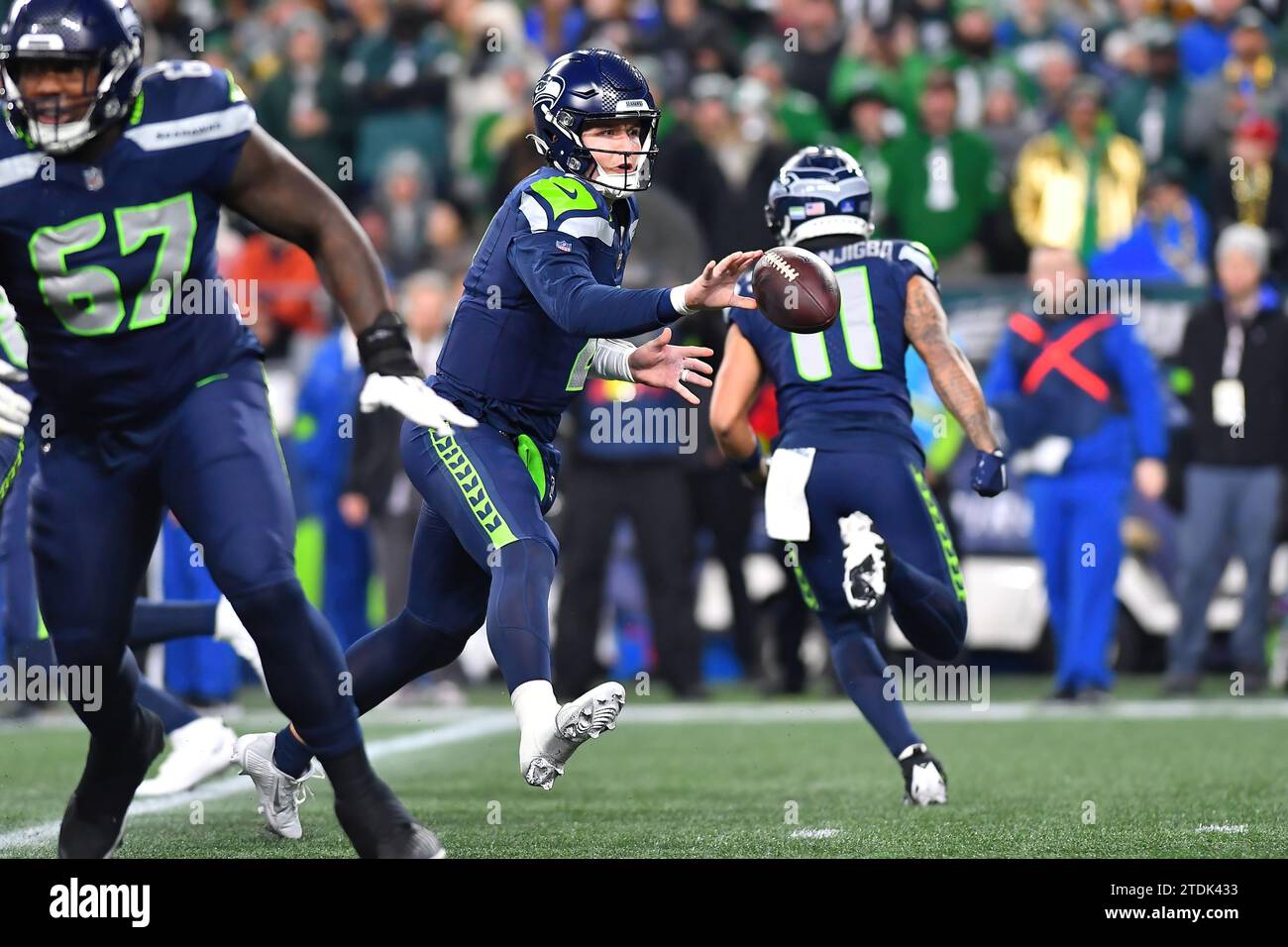 Seattle, WA, USA. 18th Dec, 2023. Seattle Seahawks quarterback Drew
