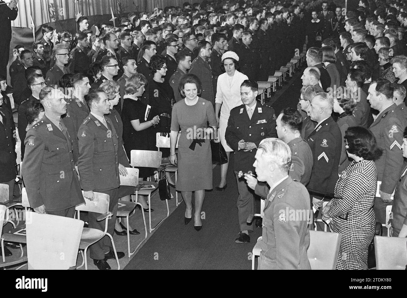 Princess Irene Christmas Gospel Schalkhaar, Royal receptions and Royal visits, 23-12-1963, Whizgle News from the Past, Tailored for the Future. Explore historical narratives, Dutch The Netherlands agency image with a modern perspective, bridging the gap between yesterday's events and tomorrow's insights. A timeless journey shaping the stories that shape our future Stock Photo