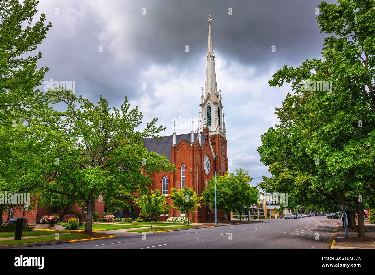 First United Methodist Church in Salem, Oregon, under cloudy skies