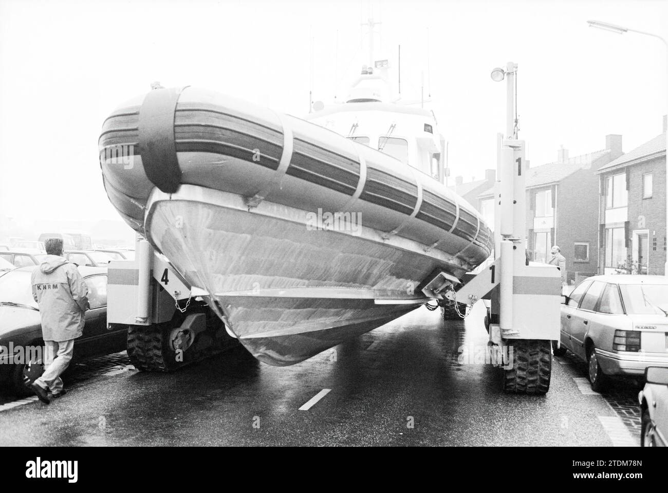 Departing lifeboat hires stock photography and images Alamy