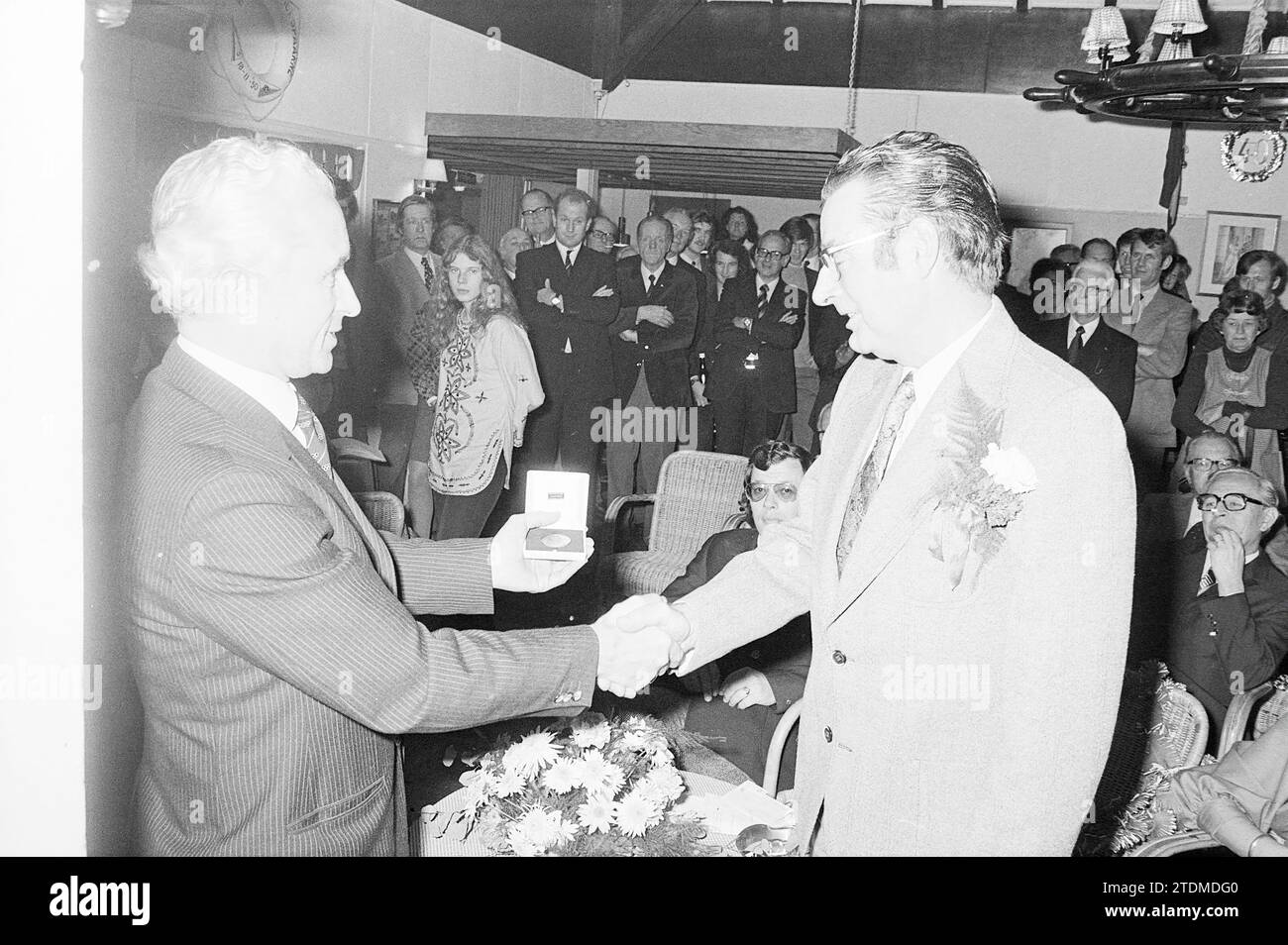 Honoring boatswain rowing hires stock photography and images Alamy