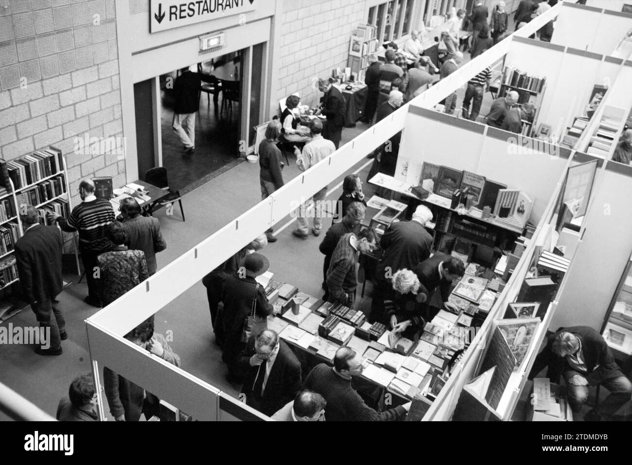 Opening of antiquarian fair, Haarlem, The Netherlands, 24-11-1994, Whizgle News from the Past, Tailored for the Future. Explore historical narratives, Dutch The Netherlands agency image with a modern perspective, bridging the gap between yesterday's events and tomorrow's insights. A timeless journey shaping the stories that shape our future Stock Photo