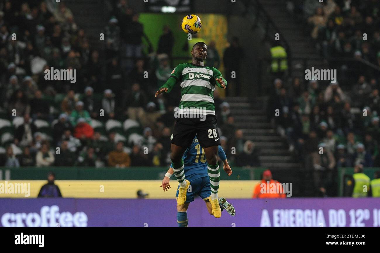 Lisbon, Portugal. 18th Dec, 2023. Lisbon, 12/18/2023 - Sporting CP hosted FC Porto this evening at the Estádio de Alvalade in Lisbon, in a game counting for the 14th round of the I League of the 2023/2024 season. Ousmane Diomande (Álvaro Isidoro/Global Imagens) Credit: Atlantico Press/Alamy Live News Stock Photo