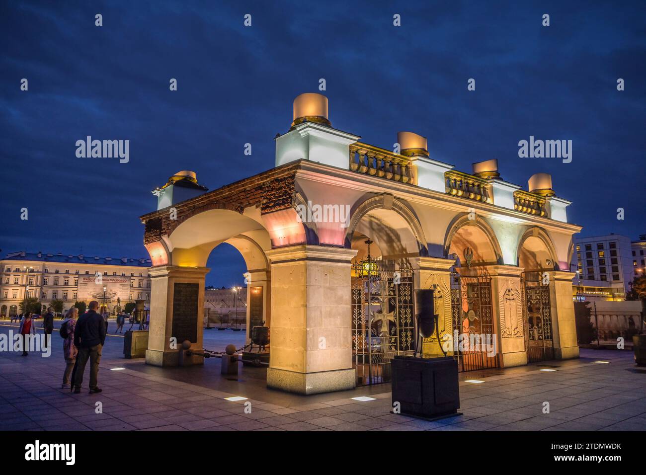 Grabmal des Unbekannten Soldaten, Plac Marszalka Jozefa Pilsudskiego