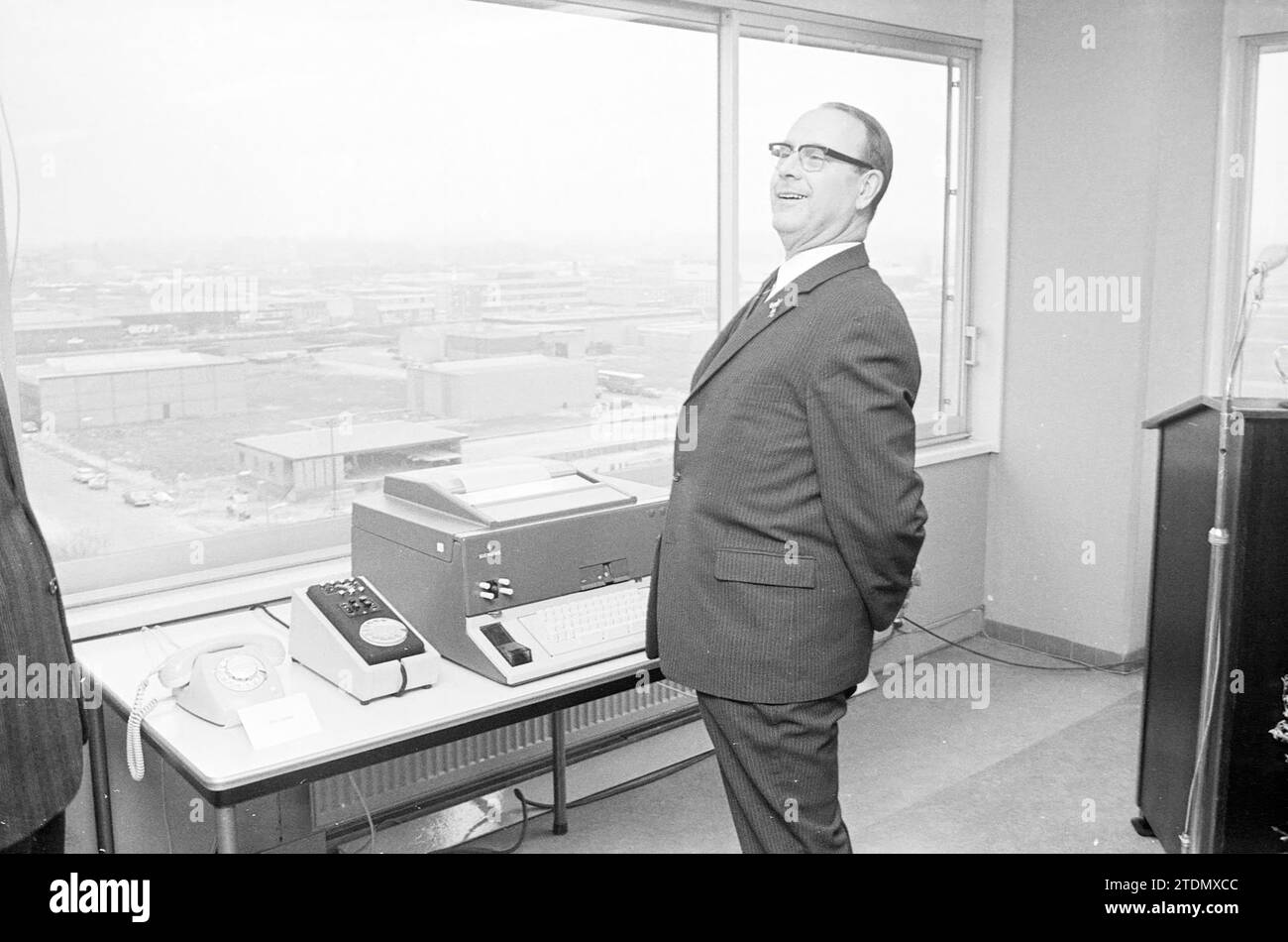 Opening ptt central hi-res stock photography and images - Alamy